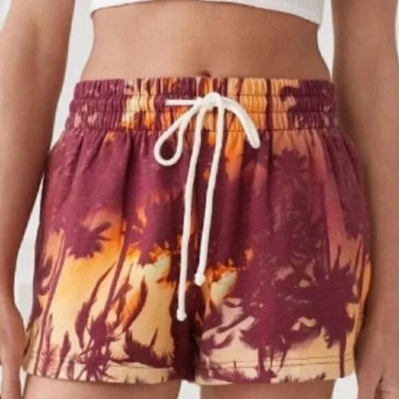 Urban Outfitters Out From Under Ellie Palm Tree Print Lounge Shorts M - Picture 1 of 6